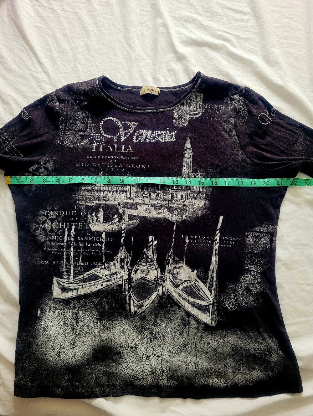 Y2K Italian Gondola Print - Black & White